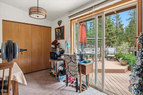 Tiny photo for 54690 Pinewood Avenue, Bend, OR 97707 (MLS # 220227376)