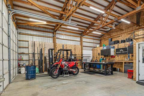Tiny photo for 54690 Pinewood Avenue, Bend, OR 97707 (MLS # 220227376)