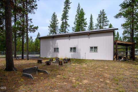 Tiny photo for 54690 Pinewood Avenue, Bend, OR 97707 (MLS # 220227376)