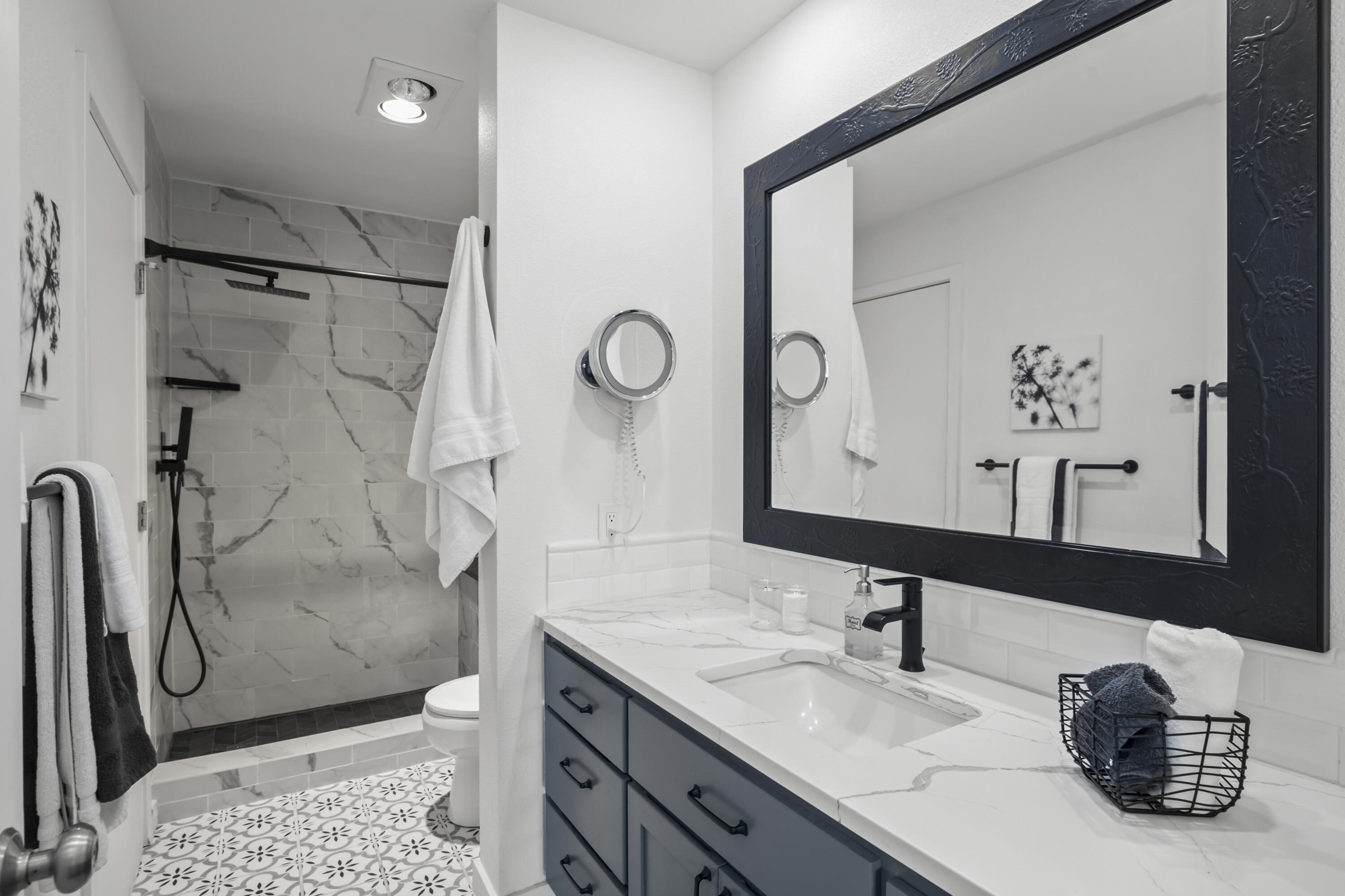 Inn Of The 7th - Residential