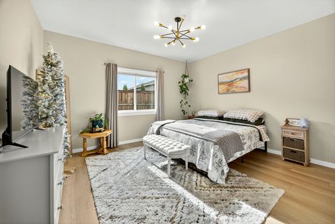 Tiny photo for 3738 Durst Street, Medford, OR 97504 (MLS # 220212098)