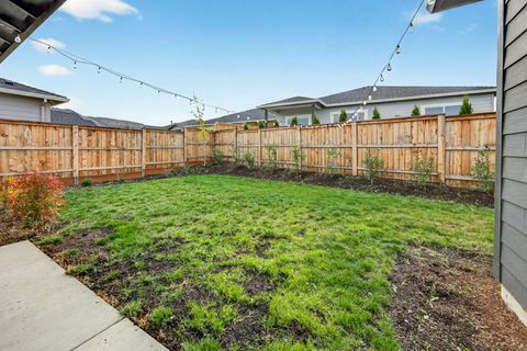 Tiny photo for 3738 Durst Street, Medford, OR 97504 (MLS # 220212098)