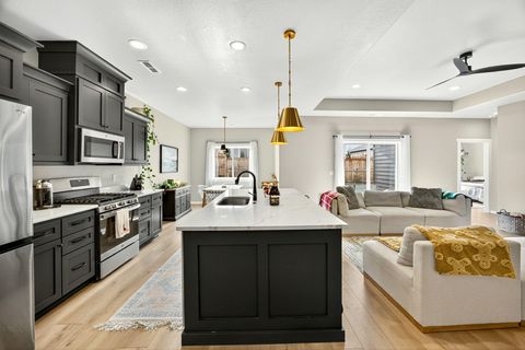 Tiny photo for 3738 Durst Street, Medford, OR 97504 (MLS # 220212098)