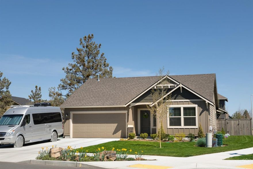 This single-level high-quality, modern Craftsman styled 2017 home offers numerous builder & owner upgrades. Open floor plan, with large kitchen, that features stainless steel appliances, GE induction cook-top & Bosch dishwasher. Vaulted ceilings in the living room, great for entertaining. Huge master suite & bathroom with large soaking tub, full tile shower with frame-less glass enclosure, & large walk-in closet. Fully fenced, with a low maintenance landscaped backyard. 2 car garage with RV parking outside. Located in The Eastridge neighborhood directly across from Mt. View High School & blocks away from St. Charles.