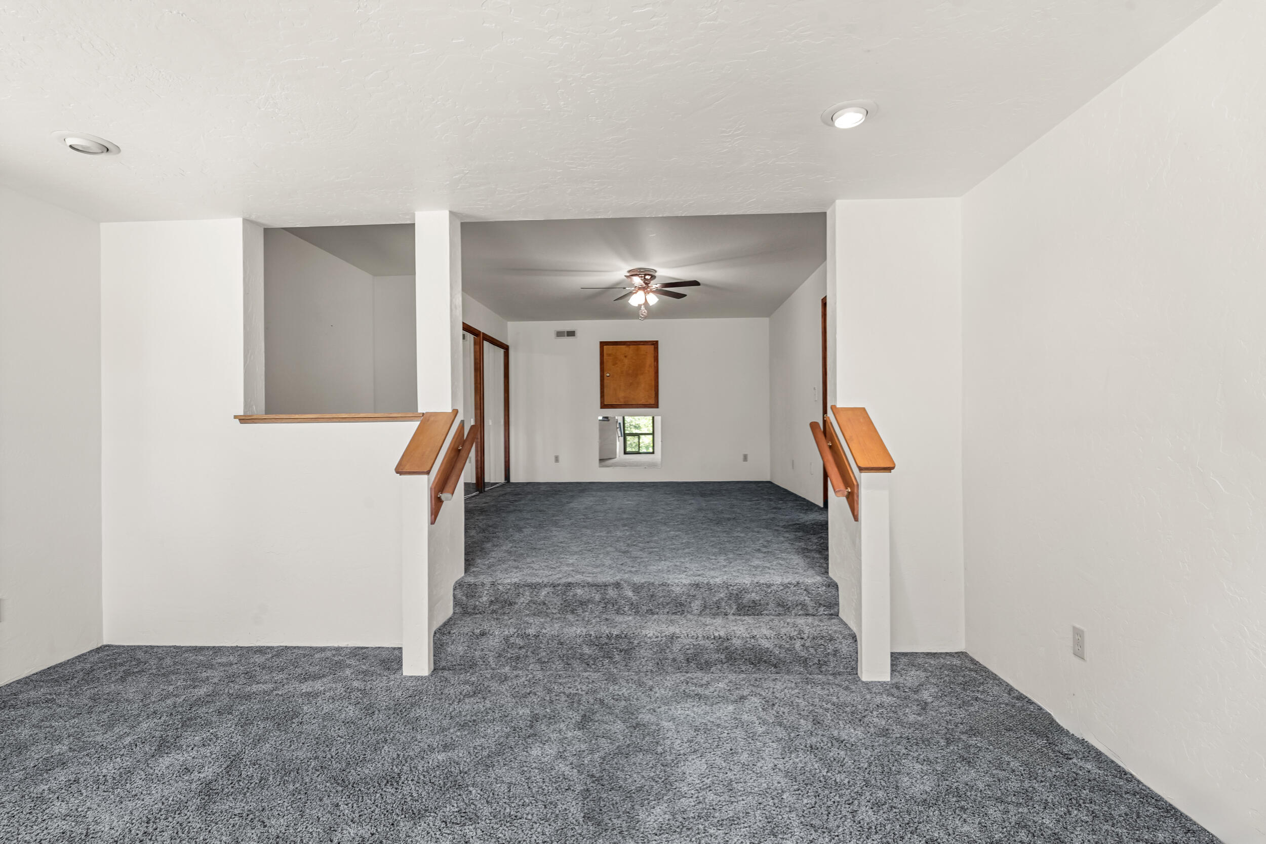 Rogue River Drive Estates - Residential