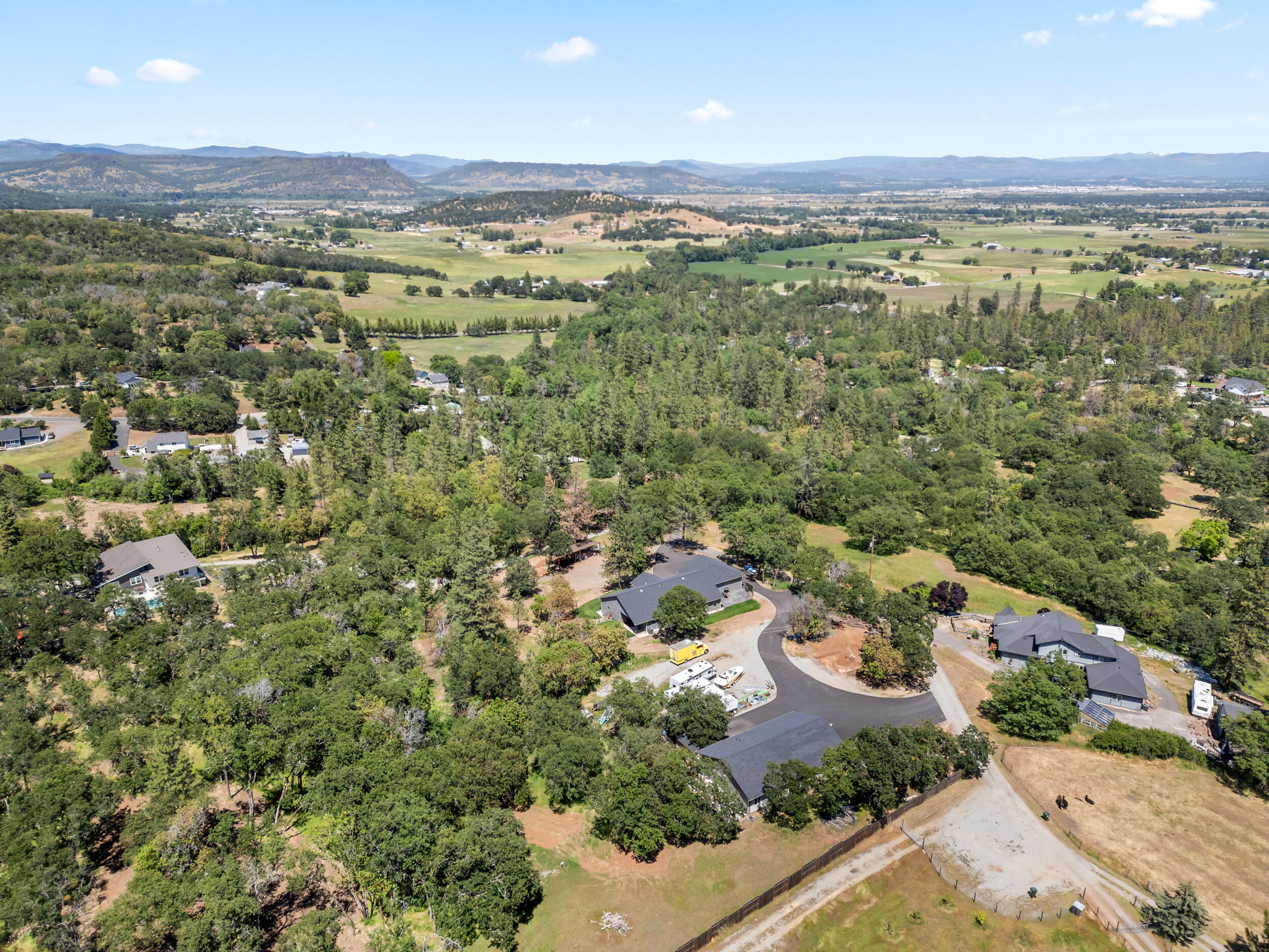 Rogue River Drive Estates - Residential