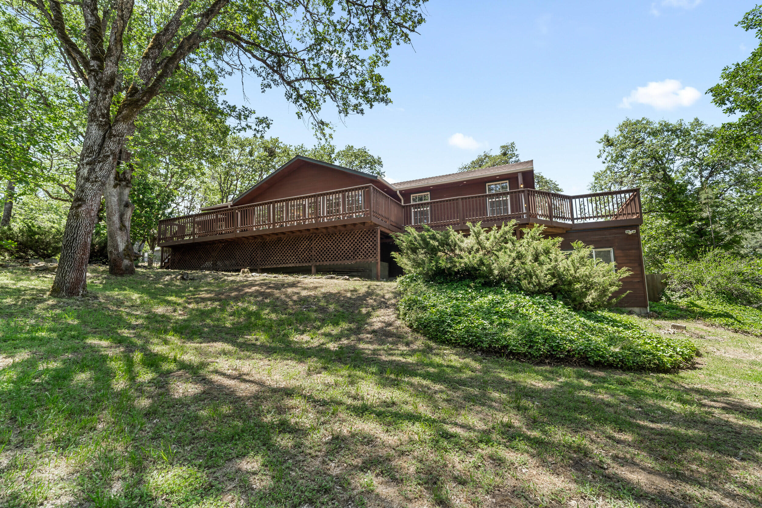 Rogue River Drive Estates - Residential