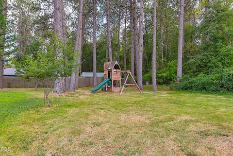 Tiny photo for 388 Genverna Glen, Grants Pass, OR 97527 (MLS # 220225381)