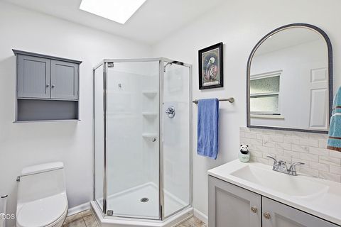 Tiny photo for 388 Genverna Glen, Grants Pass, OR 97527 (MLS # 220225381)