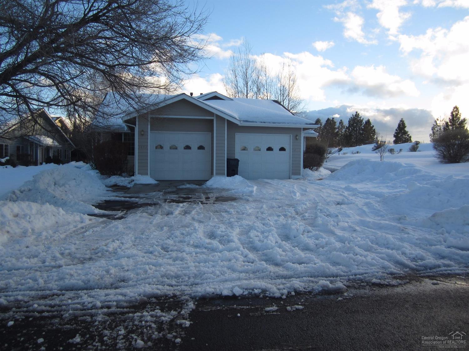 Pilot Butte Park Est - Residential Income