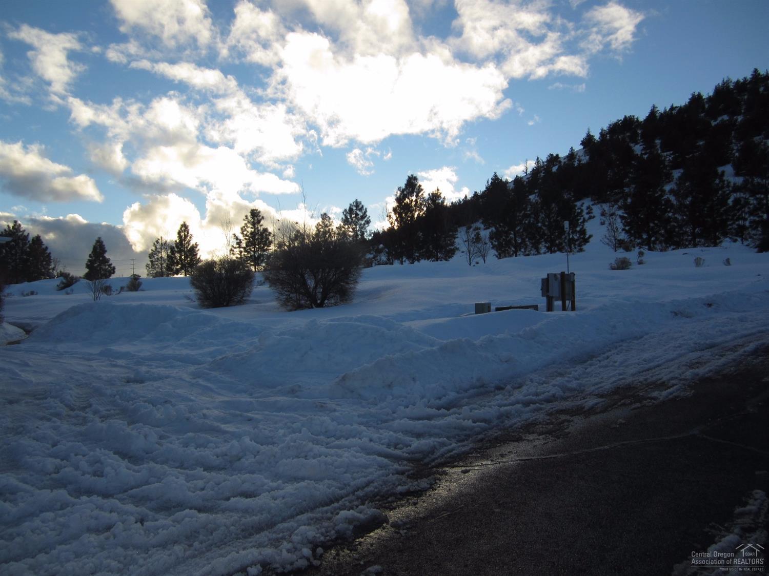 Pilot Butte Park Est - Residential Income