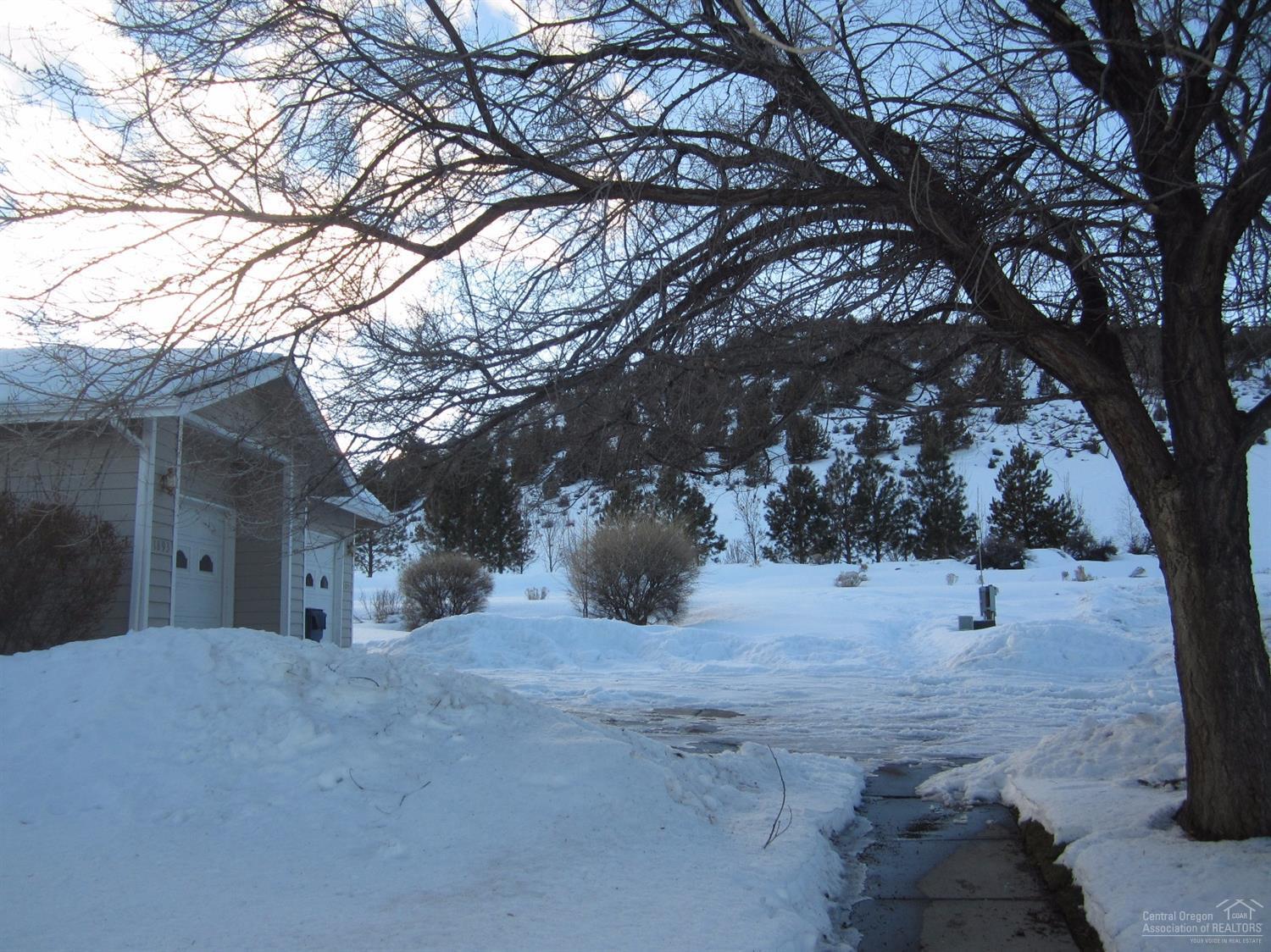 Pilot Butte Park Est - Residential Income