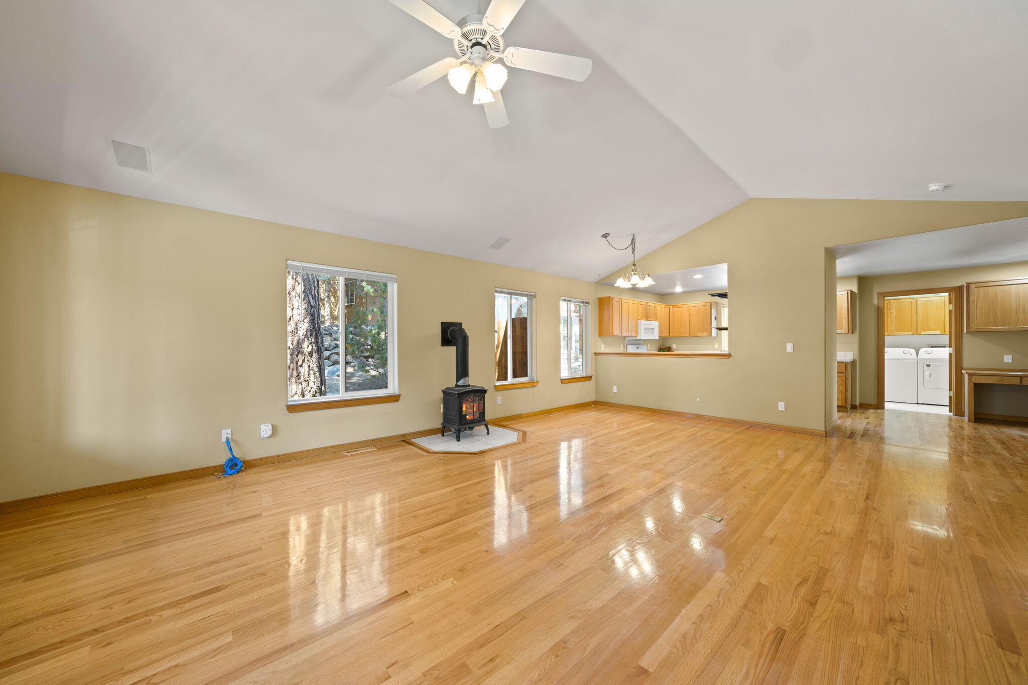 2152 NW Torrey Pines Drive