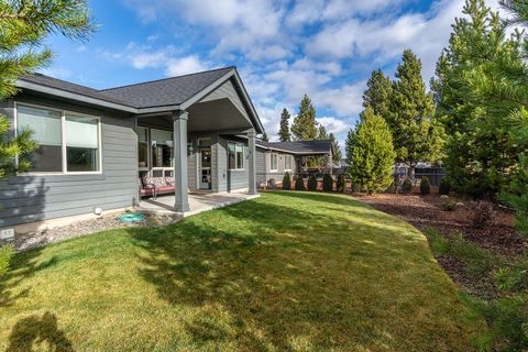 Tiny photo for 51952 Settler Drive, La Pine, OR 97739 (MLS # 220211900)