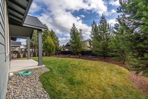 Tiny photo for 51952 Settler Drive, La Pine, OR 97739 (MLS # 220211900)