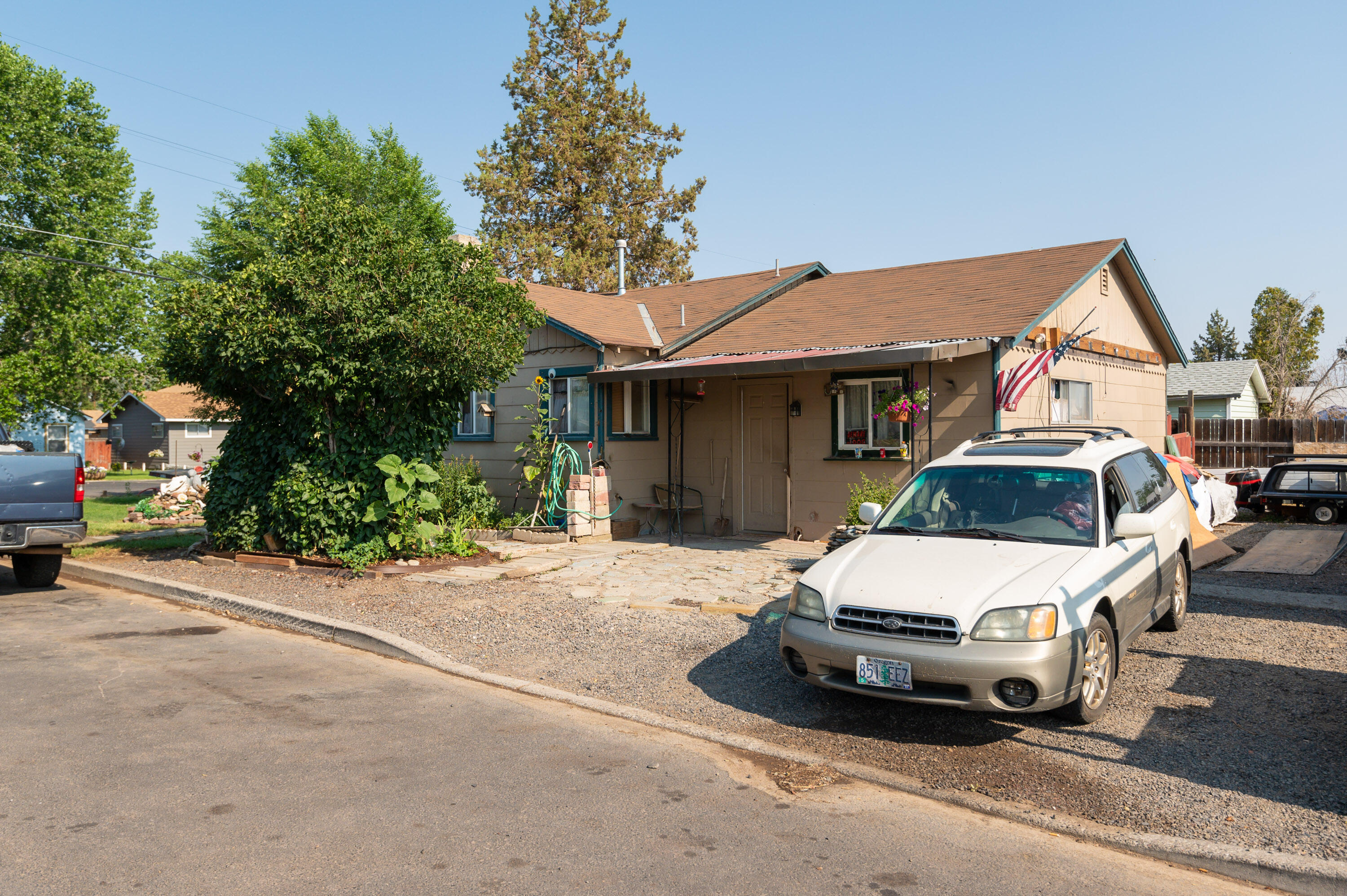 Railroad - Residential