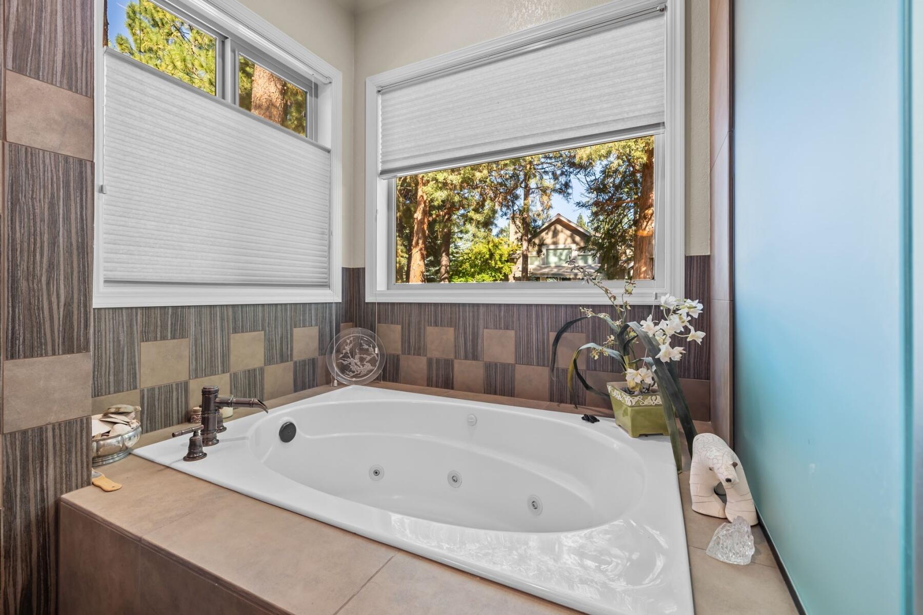 Awbrey Glen - Residential