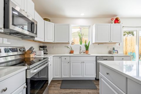 Tiny photo for 745 SW Madison Street, Madras, OR 97741 (MLS # 220219815)