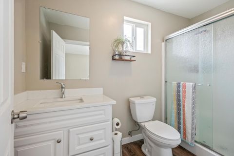 Tiny photo for 745 SW Madison Street, Madras, OR 97741 (MLS # 220219815)