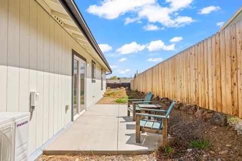 Tiny photo for 745 SW Madison Street, Madras, OR 97741 (MLS # 220219815)