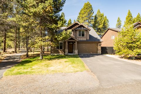 Tiny photo for 16573 Beesley Place, La Pine, OR 97739 (MLS # 220218726)