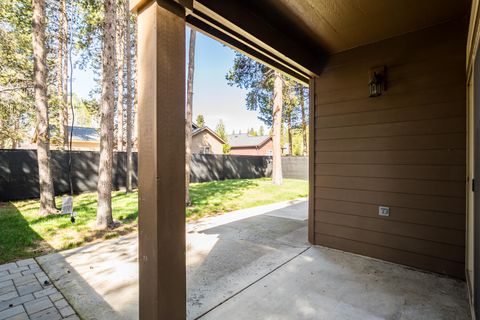Tiny photo for 16573 Beesley Place, La Pine, OR 97739 (MLS # 220218726)