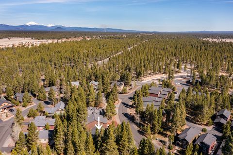 Tiny photo for 16573 Beesley Place, La Pine, OR 97739 (MLS # 220218726)