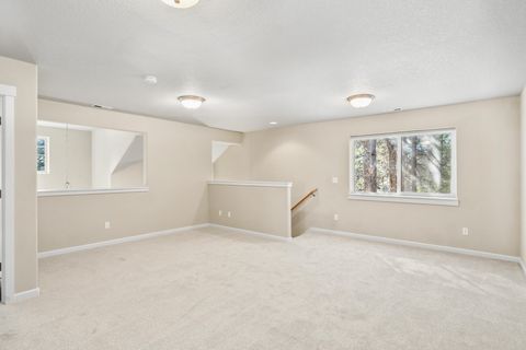 Tiny photo for 16573 Beesley Place, La Pine, OR 97739 (MLS # 220218726)