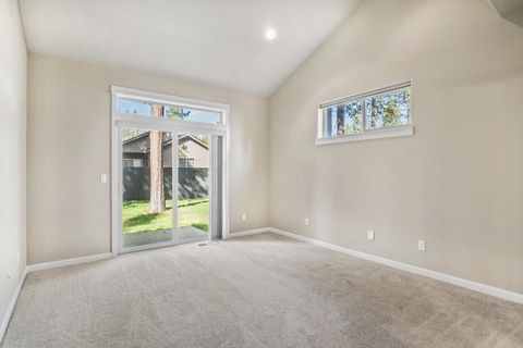 Tiny photo for 16573 Beesley Place, La Pine, OR 97739 (MLS # 220218726)