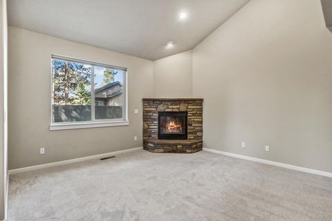 Tiny photo for 16573 Beesley Place, La Pine, OR 97739 (MLS # 220218726)