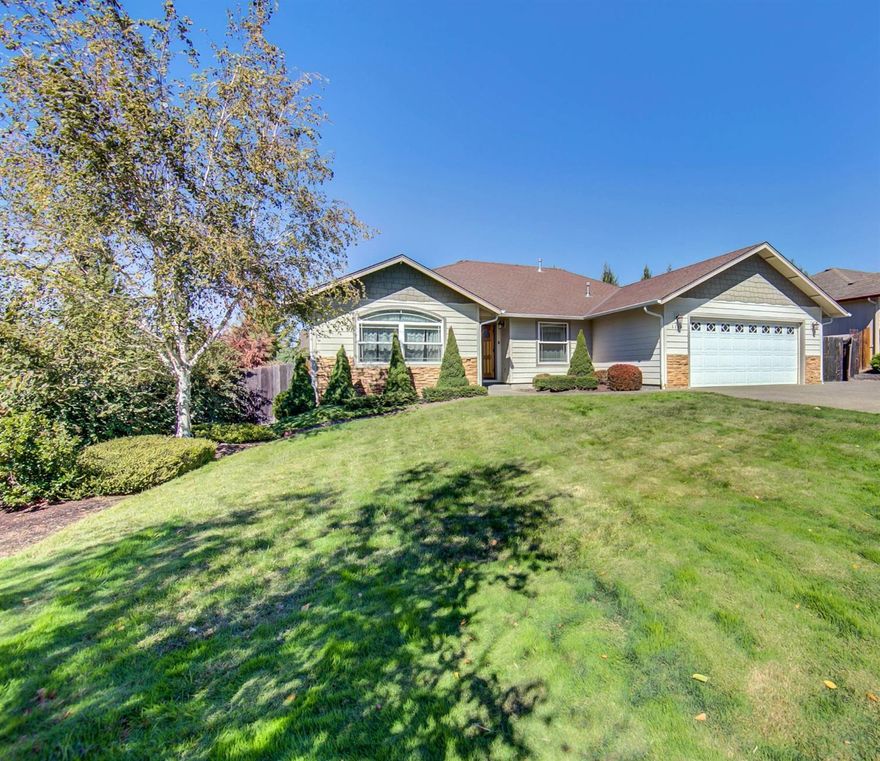 Very Nice home located in Cathedral Heights subdivision! Built in 2005, this home has wonderful Stone work and Hardyplank siding. Featuring 3 bedrooms, 2 bathrooms, approx. 1790 sqft., with a great room which encompasses an open kitchen, dining and living room. Kitchen has granite counters, double sink, electric range/oven, island, lots of storage and dining area all with hardwood floors, the living area w/carpet There is also a large carpeted formal living room/family room with vaulted ceiling. Home has a nice master bedroom w/walk-in closet, master bath w/shower. Second bathroom with tub/shower. Laundry room w/lots of cabinets and a big attached 2 car garage w/attic storage. Out back is a covered deck and a fenced backyard. Fenced RV/Boat/Car parking on the side. Close to town, schools, shopping and hospital.