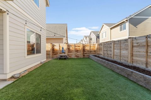 Tiny photo for 20608 Rolen Avenue, Bend, OR 97702 (MLS # 220215343)