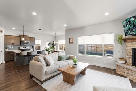 20608 Rolen Avenue Bend OR 97702