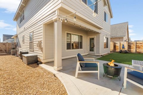 Tiny photo for 20608 Rolen Avenue, Bend, OR 97702 (MLS # 220215343)