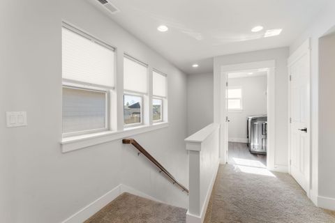 Tiny photo for 20608 Rolen Avenue, Bend, OR 97702 (MLS # 220215343)