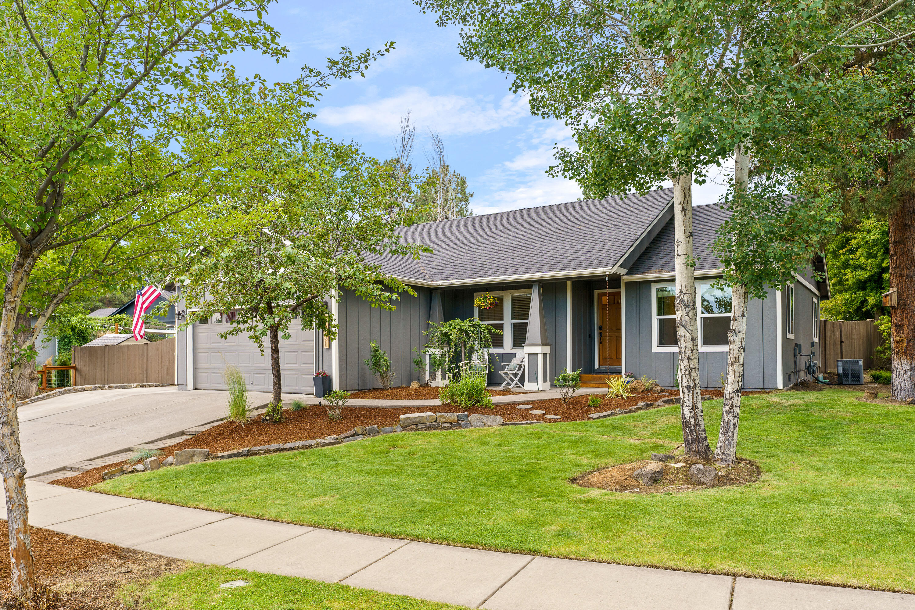 Deschutes River Cros - Residential