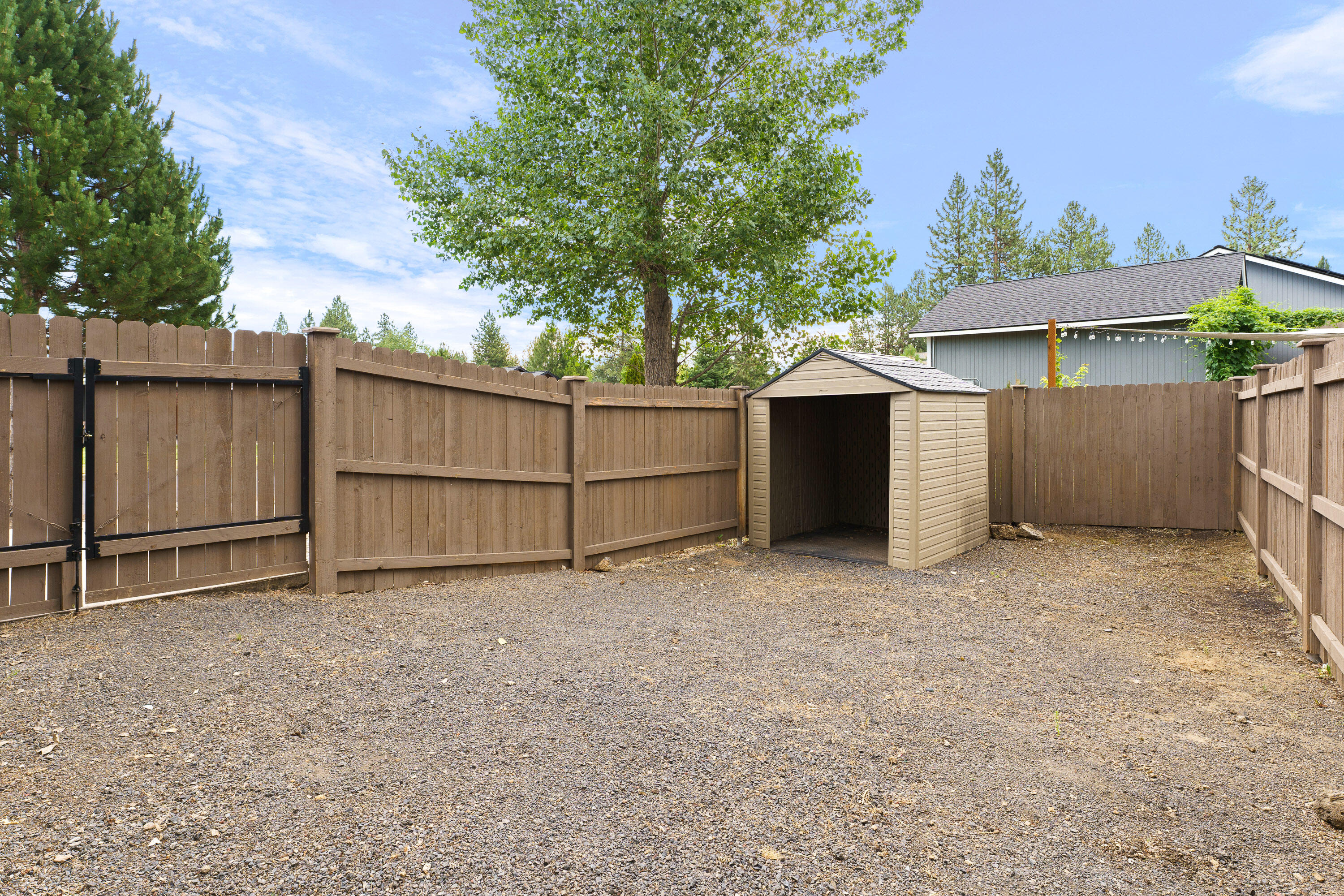 Deschutes River Cros - Residential