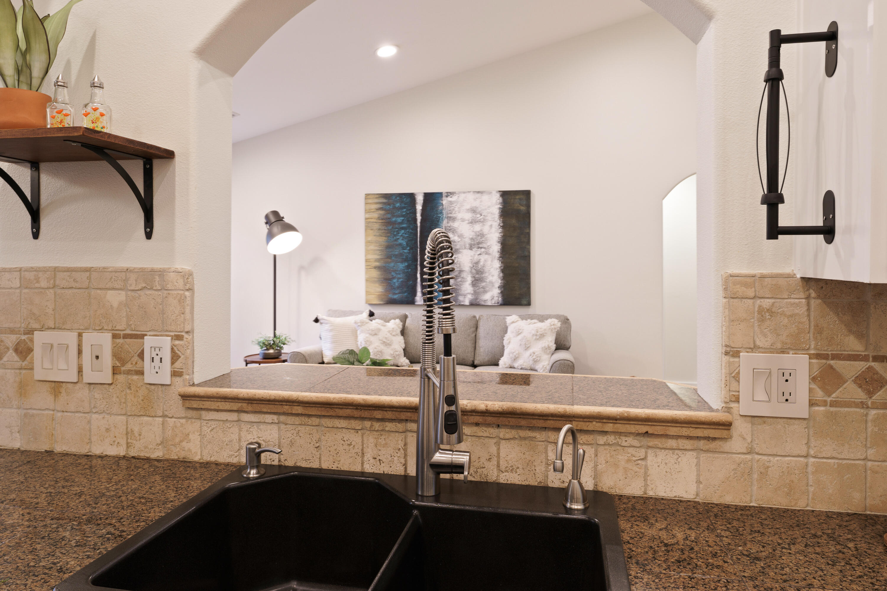 Deschutes River Cros - Residential