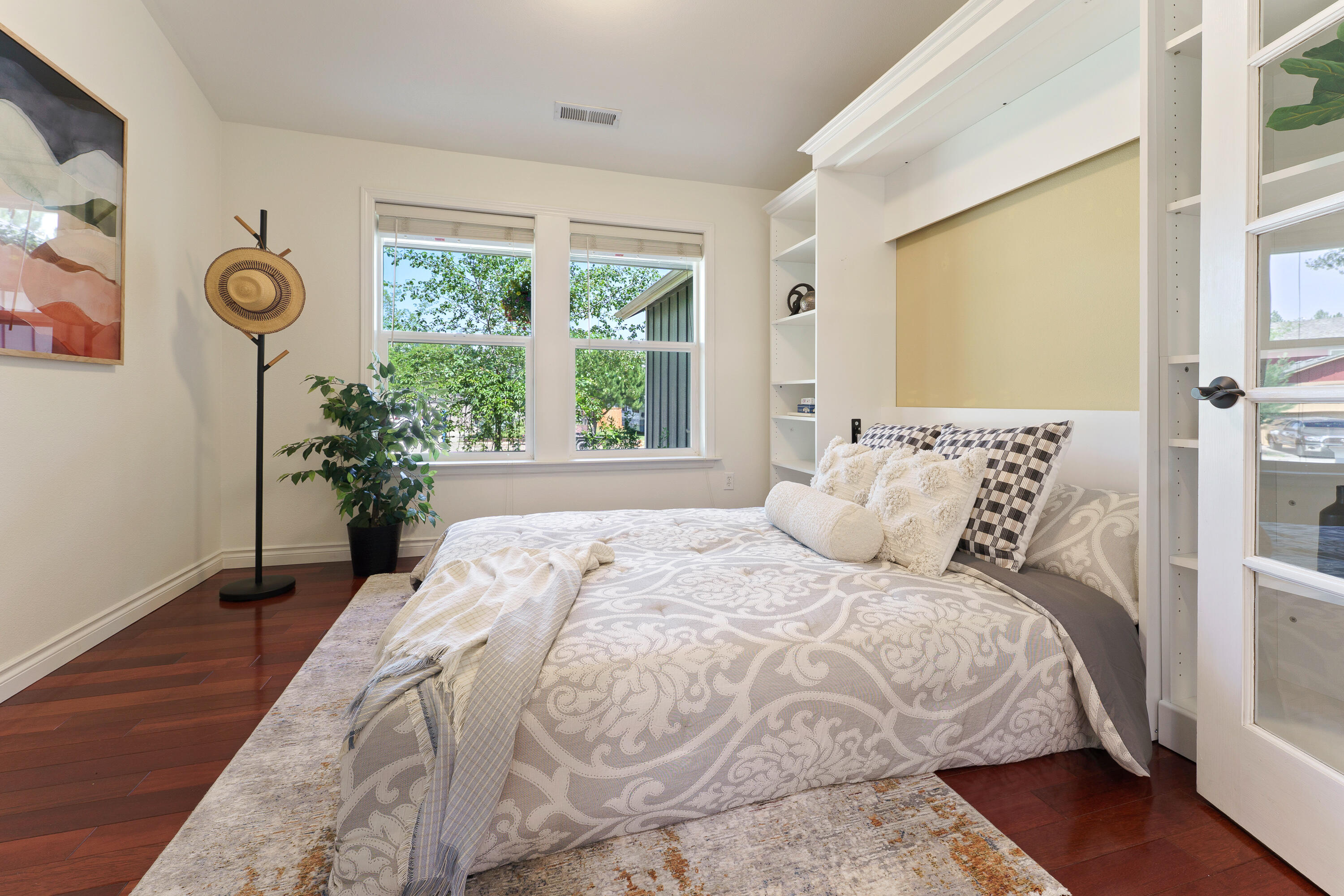 Deschutes River Cros - Residential