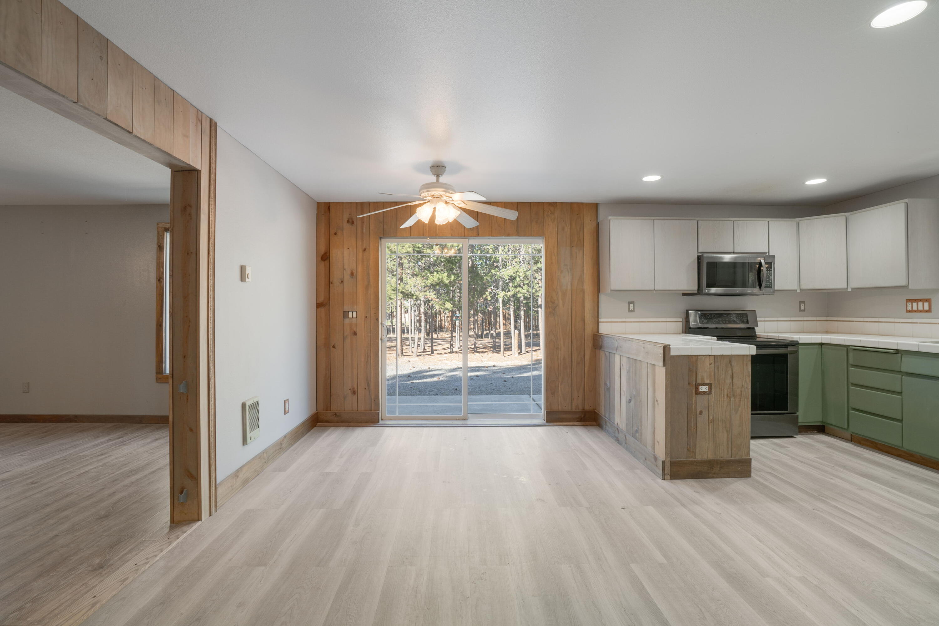 Deer Forest Acres - Residential