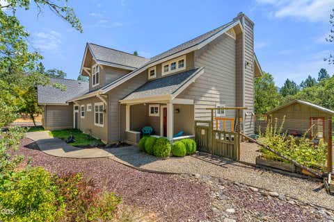 Tiny photo for 375 Mountain Paradise Drive, Grants Pass, OR 97526 (MLS # 220226011)