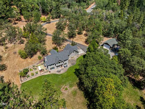 Tiny photo for 375 Mountain Paradise Drive, Grants Pass, OR 97526 (MLS # 220226011)