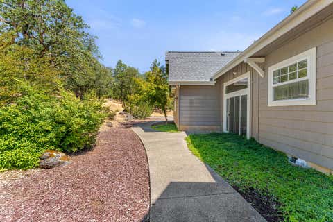Tiny photo for 375 Mountain Paradise Drive, Grants Pass, OR 97526 (MLS # 220226011)