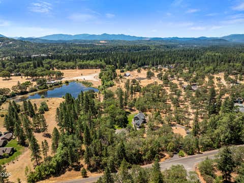 Tiny photo for 375 Mountain Paradise Drive, Grants Pass, OR 97526 (MLS # 220226011)