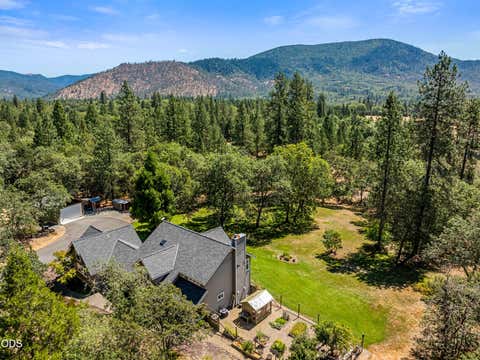 Tiny photo for 375 Mountain Paradise Drive, Grants Pass, OR 97526 (MLS # 220226011)