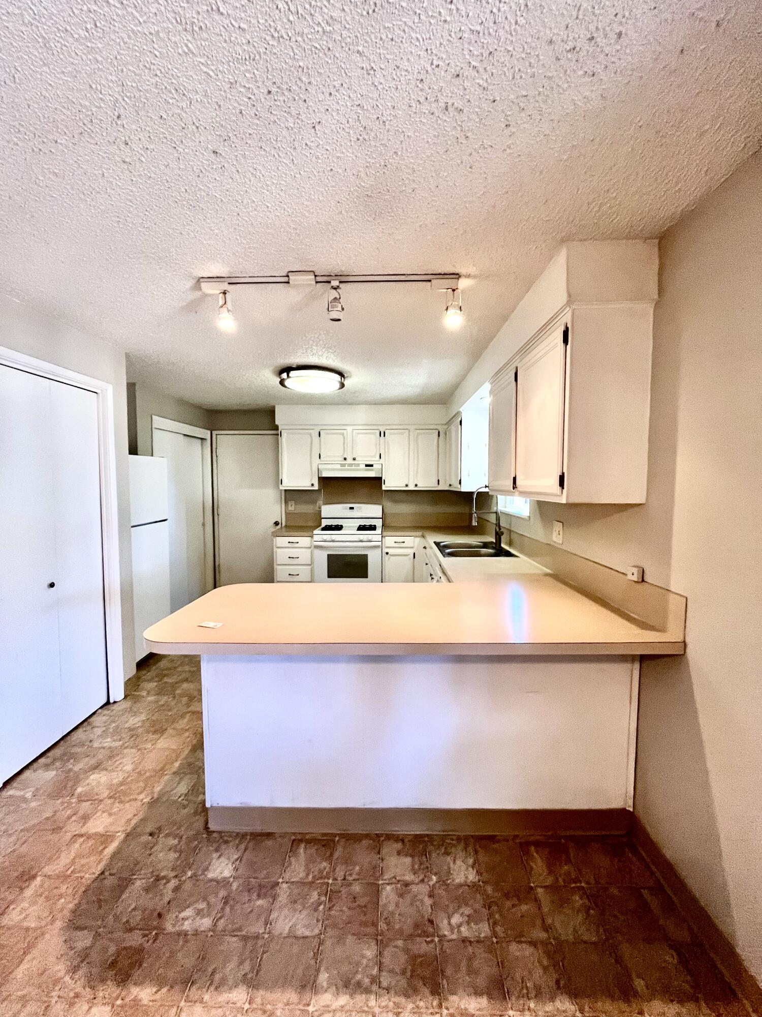 Sunset Village - Residential