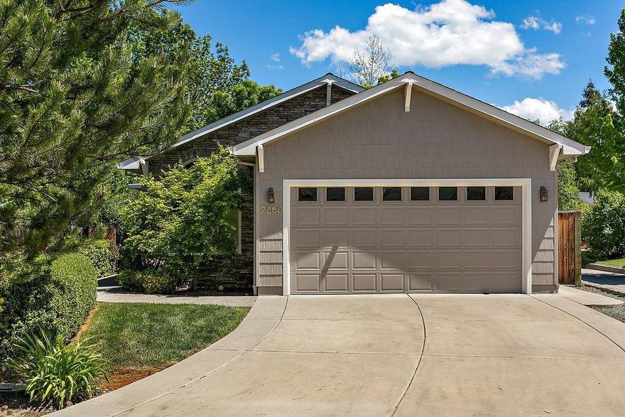 Tranquility plus with no through traffic! This quality built Pac-Trend home located in the Lone Pine School District features 1636 sq. ft., 3 bed, 2 bath, an open floor plan, 9ft ceilings throughout, vaulted ceilings in guest bedroom, hardwood in entry way, hallway and kitchen, solid wood cabinet doors, fireplace, elegant living room, sliding glass doors to covered patio and private backyard, dog run and fresh paint outside! One year $375 Fidelity Home Warranty is included. Make it yours today!