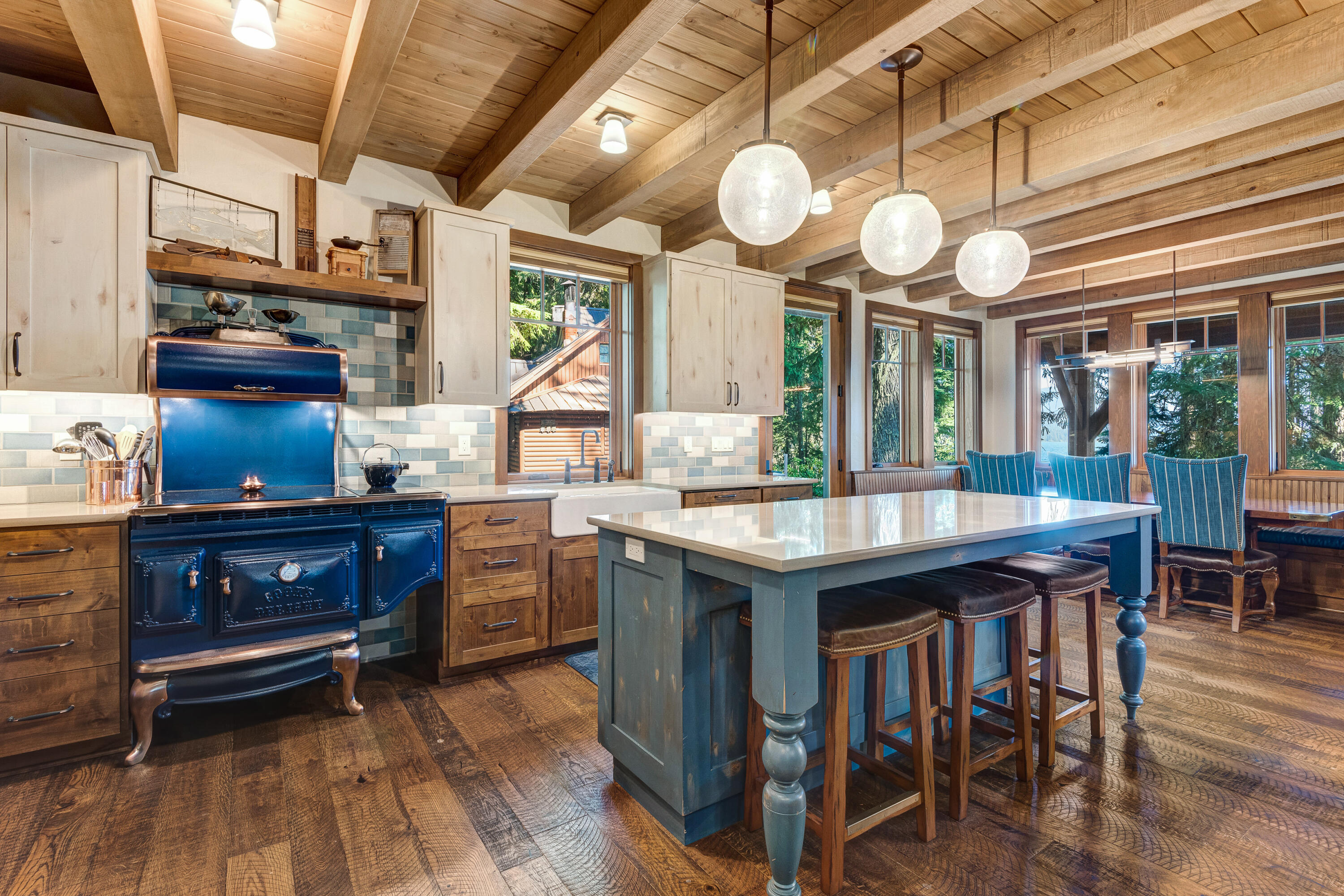 Odell Lake - Residential