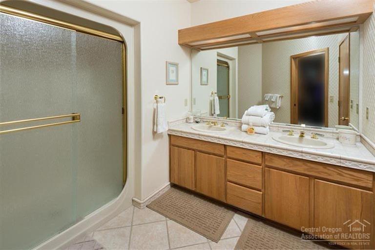 Fairway Crest Village - Residential