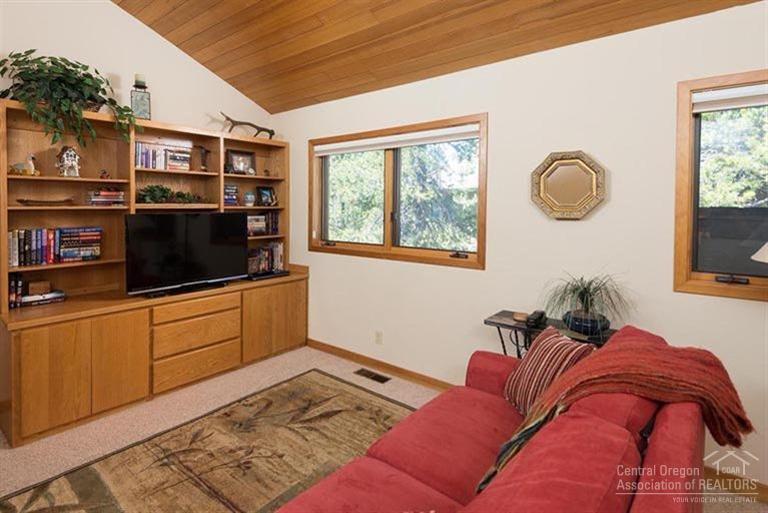 Fairway Crest Village - Residential